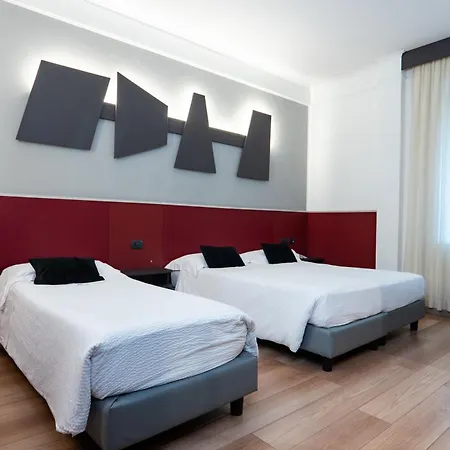 Italia 3*